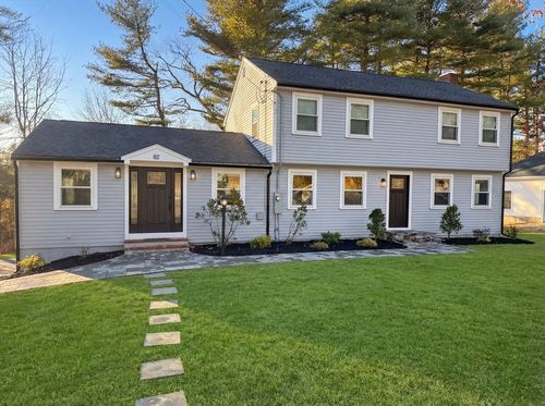 82 Pleasant St, Westford, MA, 01886-2819 | Card Image