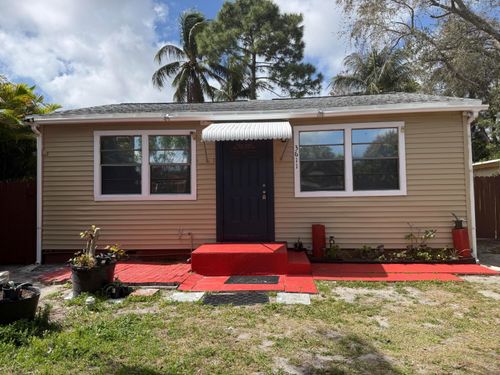 3611 Elizabeth, Palm Springs, FL, 33461 | Card Image