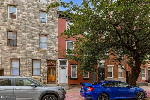 1615 E Eyre St, PHILADELPHIA, PA, 19125-2703 | Card Image