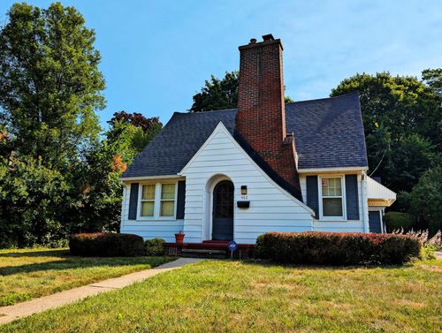 502 Dougherty Pl, Flint, MI, 48504-4645 | Card Image