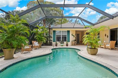 246 Oak Hammock Circle Sw, House other with 3 bedrooms, 4 bathrooms and null parking in Vero Beach FL | Image 1