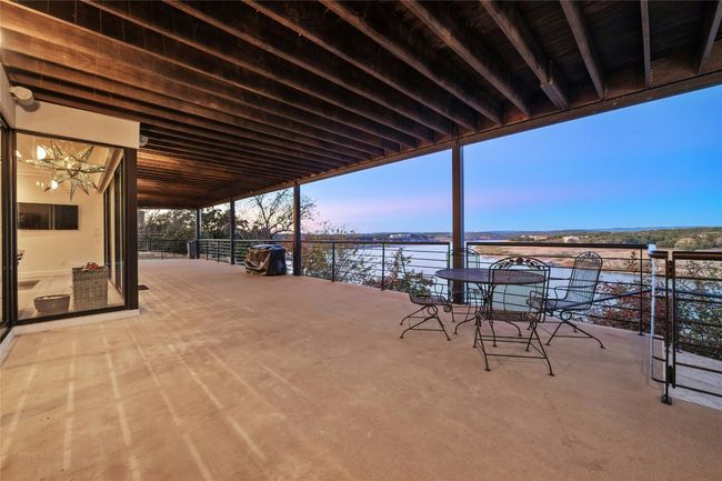 21808 Briarcliff Dr, House other with 4 bedrooms, 4 bathrooms and 8 parking in Spicewood TX | Image 28