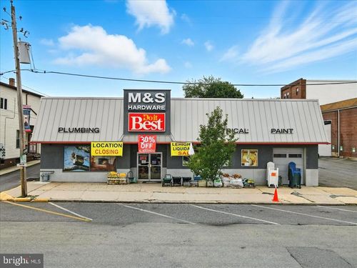 116 S 2nd St, Lehighton, PA, 18235-2008 | Card Image