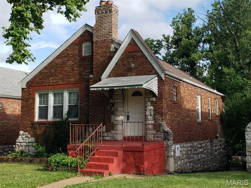 1178 Riverview Blvd, Saint Louis, MO, 63147-1707 | Card Image