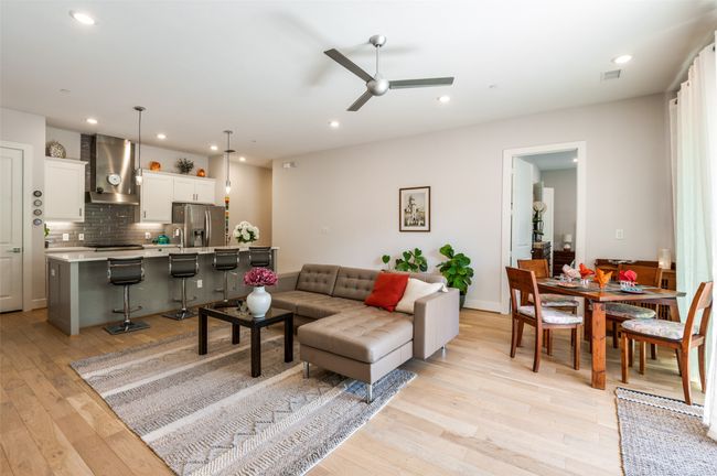 UNIT-1104 - 15875 Spectrum Dr, Condo with 3 bedrooms, 3 bathrooms and null parking in Addison TX | Image 12
