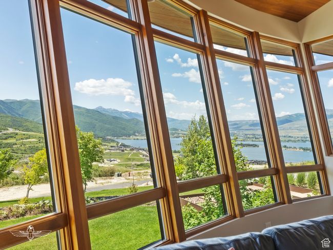6639 Chaparral Rd, House other with 5 bedrooms, 8 bathrooms and 8 parking in Huntsville UT | Image 7