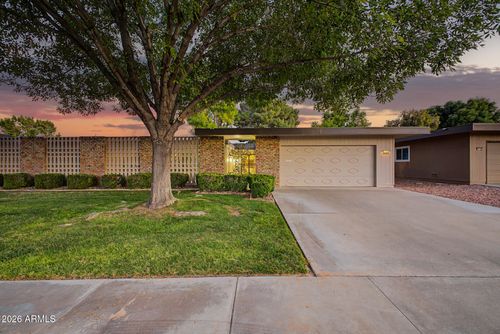10345 W Garnette Dr, Sun City, AZ, 85373-1652 | Card Image