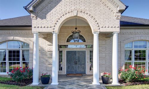 1706 Kiowa Cir, Graham, TX, 76450-5005 | Card Image