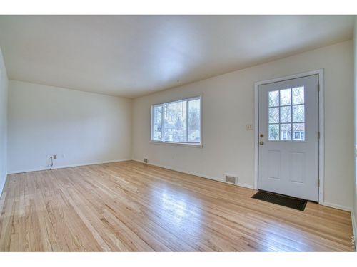 325 27th St, Boulder, CO, 80305-3301 | Card Image