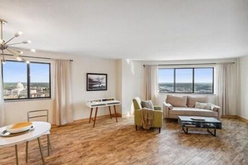 unit-3309-78 10th St E, Saint Paul, MN, 55101-2290 | Card Image