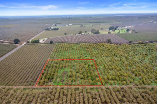 5913 Van Allen Rd, Stockton, CA, 95215-8900 | Card Image