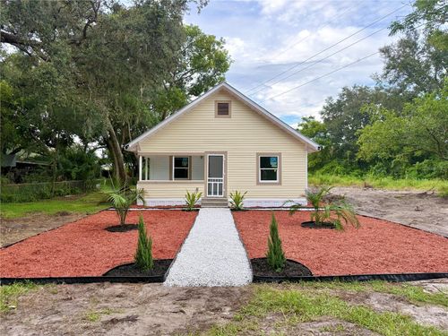 656 W Date St, LAKE WALES, FL, 33859 | Card Image