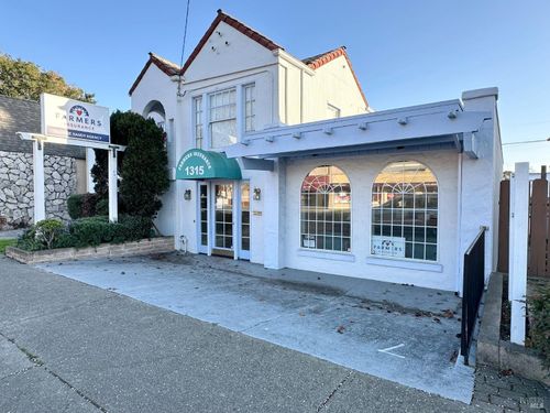 1315-1317 Tennessee St, Vallejo, CA, 94590-4645 | Card Image