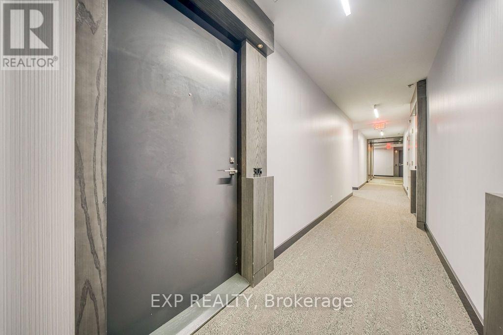 Residential Lease in Toronto (Kensington-Chinatown) 3
