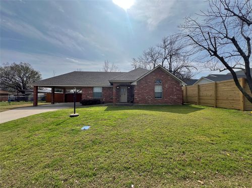 408 W Morton St, Boyd, TX, 76023-3240 | Card Image