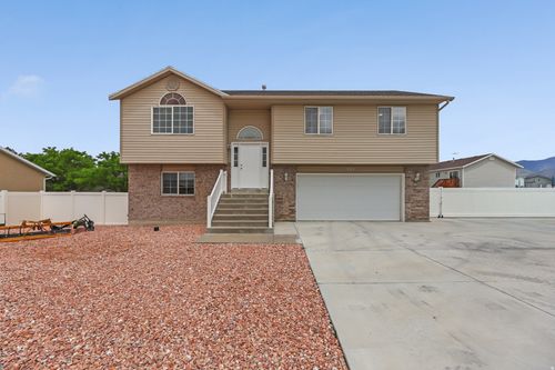 702 Mckellar St, Tooele, UT, 84074-1424 | Card Image