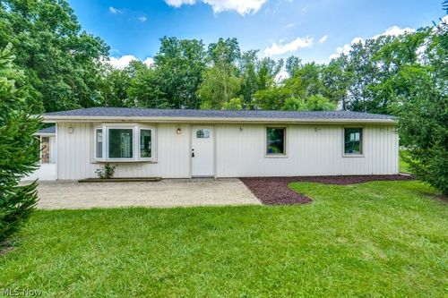 1560 Evergreen Dr, Streetsboro, OH, 44241-5482 | Card Image