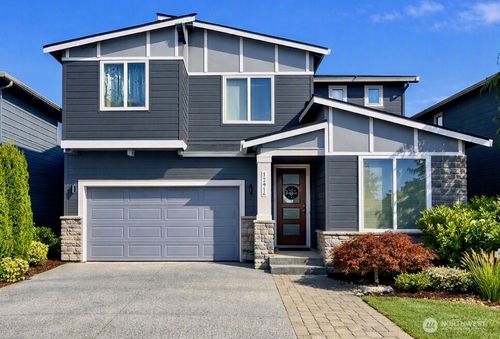 12916 136th Pl Ne, Kirkland, WA, 98034-5172 | Card Image
