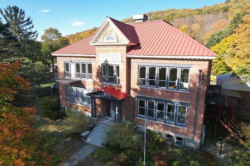 apt-6-290 Chestnut St, Oneonta, NY, 13820-1382 | Card Image