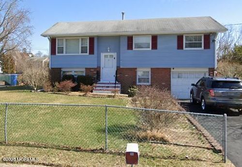 619 Fountain Dr, Toms River, NJ, 08753-4520 | Card Image