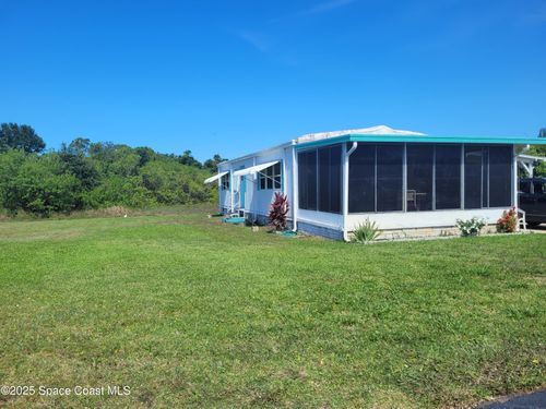 9750 61st Ter, Sebastian, FL, 32958-5708 | Card Image