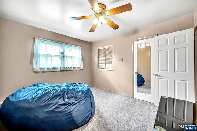 144 Caroline Rd, House other with 4 bedrooms, 3 bathrooms and null parking in Paramus NJ | Image 30