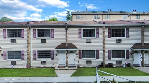 6b-3747 Amboy Rd, Staten Island, NY, 10308-2526 | Card Image