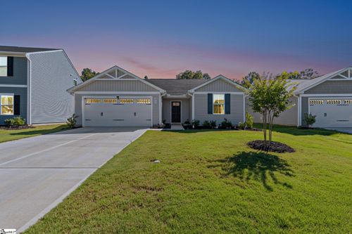 215 Highland Station Dr, Clinton, SC, 29325-4996 | Card Image