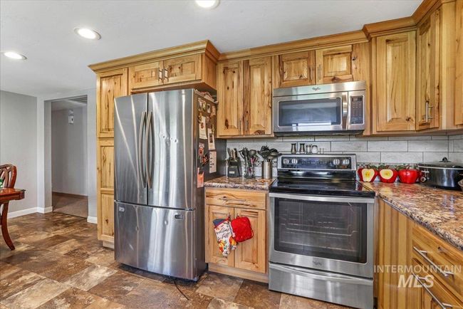 401 18 Th St, House other with 5 bedrooms, 3 bathrooms and 2 parking in Rupert ID | Image 20