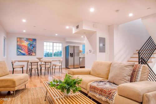 2327 Langdale Ave, Los Angeles, CA, 90041-2911 | Card Image