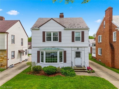 3695 Normandy Rd, Shaker Heights, OH, 44120-5201 | Card Image