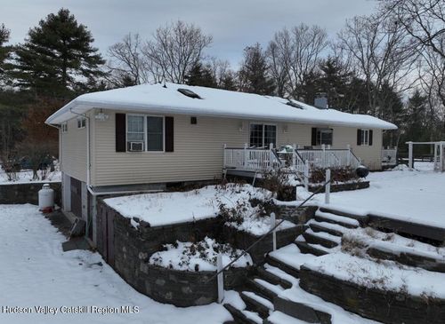 235 Stickles Ter, Kingston, NY, 12401-7511 | Card Image