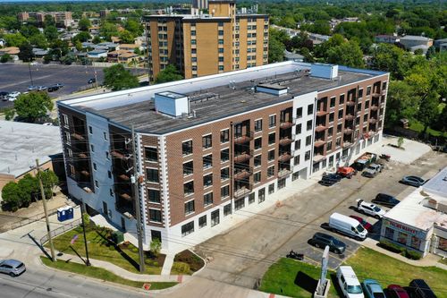 9201 Milwaukee Ave, Niles, IL, 60714-1301 | Card Image