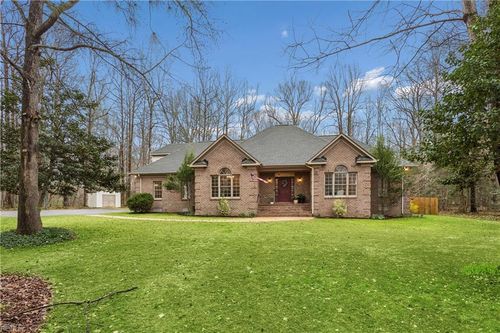 7904 Matthew Ct, Lanexa, VA, 23089-9131 | Card Image