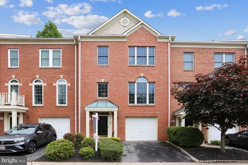 19 Blue Hosta Way, ROCKVILLE, MD, 20850-2871 | Card Image