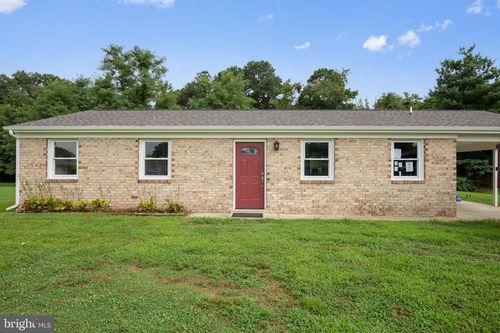 6055 Dawn Dr, PRINCE FREDERICK, MD, 20678-3001 | Card Image