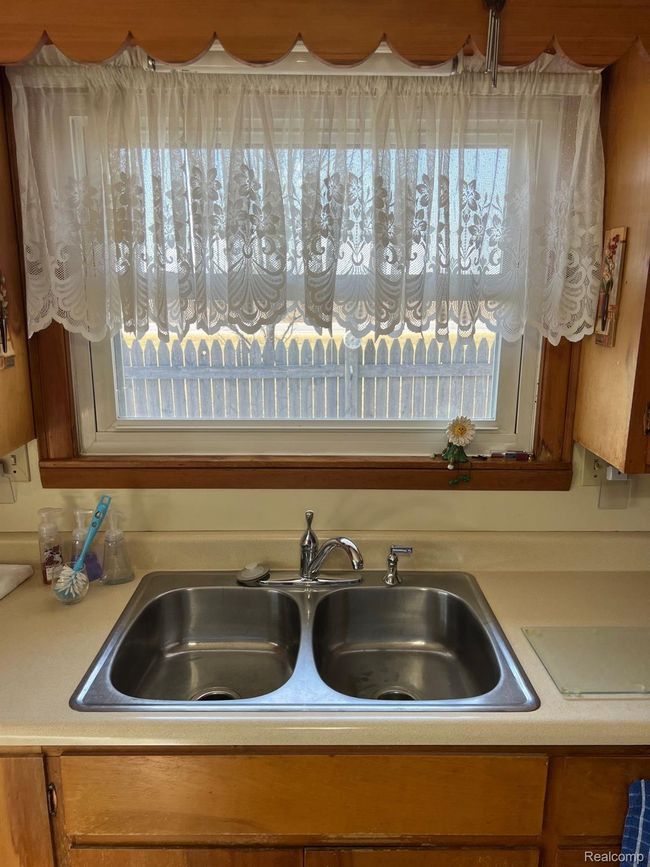 85 S Pinnebog Rd, House other with 2 bedrooms, 2 bathrooms and null parking in Bad Axe MI | Image 10