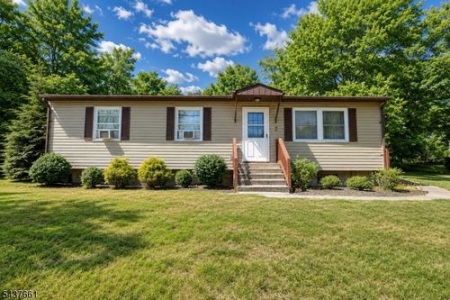 2 Alder Ter, Sussex, NJ, 07461-1002 | Card Image