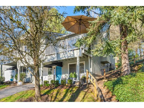 3872 Botticelli St, Lake Oswego, OR, 97035-1303 | Card Image