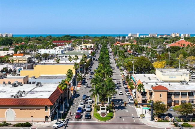 APT-207 - 1258 Barbara Dr, Condo with 2 bedrooms, 1 bathrooms and null parking in VENICE FL | Image 37