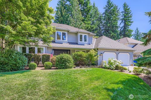 3012 217th Ave Se, Sammamish, WA, 98075-7104 | Card Image