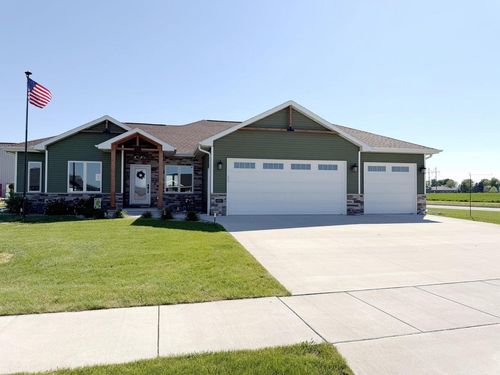 1667 Torchwood Trail, LAWRENCE, WI, 54115 | Card Image