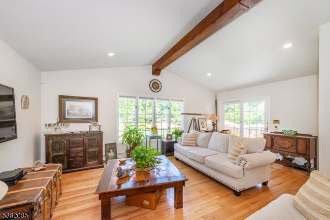178 Walnut St, House other with 3 bedrooms, 2 bathrooms and null parking in Livingston NJ | Image 11
