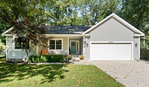 2470 Hiawatha Trail, Muskegon Charter Township, MI, 49445 | Card Image