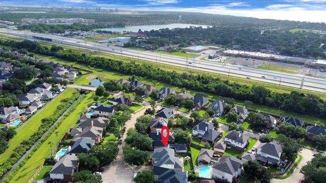2613 Broussard Ct, House other with 4 bedrooms, 4 bathrooms and 2 parking in Seabrook TX | Image 4
