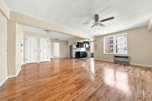 3k-140-60 Beech Ave, Flushing, NY, 11355-2832 | Card Image