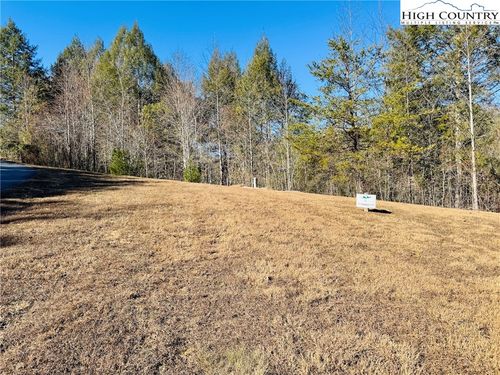 1 Round Mountain Parkway, Lenoir, NC, 28645 | Card Image