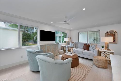 apt-107-1950 Gulf Shore Blvd N, NAPLES, FL, 34102-4608 | Card Image