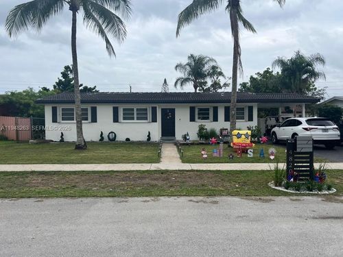 4820 Sw 11th Ct, Plantation, FL, 33317-4812 | Card Image