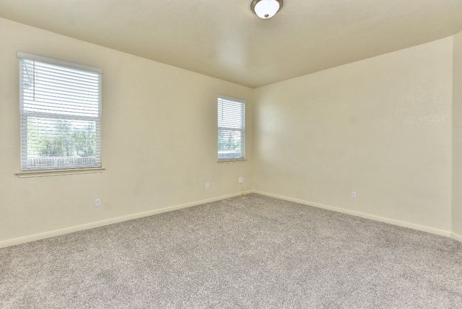 Primary Bedroom | Image 19